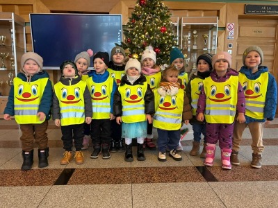 Narodowy Teatr Edukacji 🚂 Puchatki i Kangurki 😊