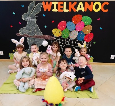 Wielkanoc 🐣🥚🧺💐 Puchatki 🐻